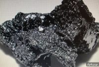 Gold Unlocks Efficient Borophene Synthesis