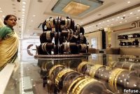 India’s Festive Gold Sales Surge on Price Dip; China Premiums Soften