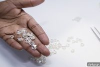 De Beers Bets Big on Smaller Diamond Discounts