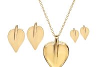 Christina Malle’s Fairmined Flora: The Art of Transparent Gold