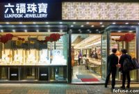 Luk Fook Revenue Slumps as Gold Prices Soar