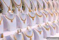Gold’s Record Surge Redraws Investment Maps