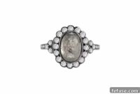 Flashback: 5 Iconic Jewelry Trends From 2016