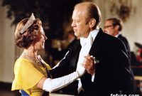 Queen Elizabeth II: Diamonds, Diplomacy, and the Brooch for Betty Ford