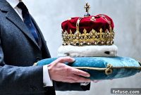 Scotland’s Crown A Regal History