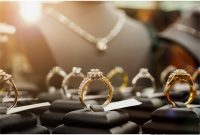 Hong Kong Jewelry Exports Set to Shine in 2018