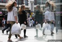 Jobs-First Brexit Deal Key to Retail Stability