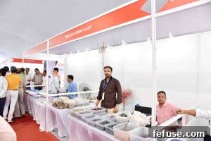 Rough Gemstone Show 2016 Jaipur Image 12: Business negotiations at gem event