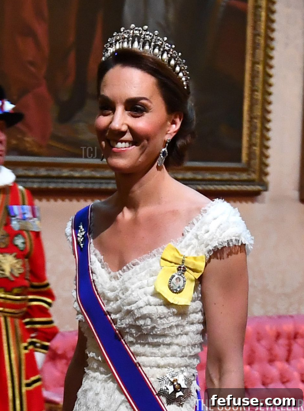 Glittering Majesty: Buckingham Palace State Banquet Jewels 8 Victoria Jones- WPA Pool/Getty Images
