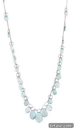 Baby Chain necklace with aquamarine