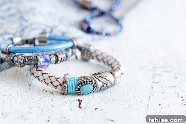 Your Festive Jewelry Forecast: Top Trends for the Holidays 3 The Ultimate Guide to Jewelry Trends this Holiday