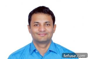 Vikram Bhat providing a testimonial