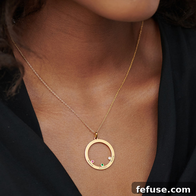 The Family Circle Necklace with Birthstones - Custom Family Jewelry