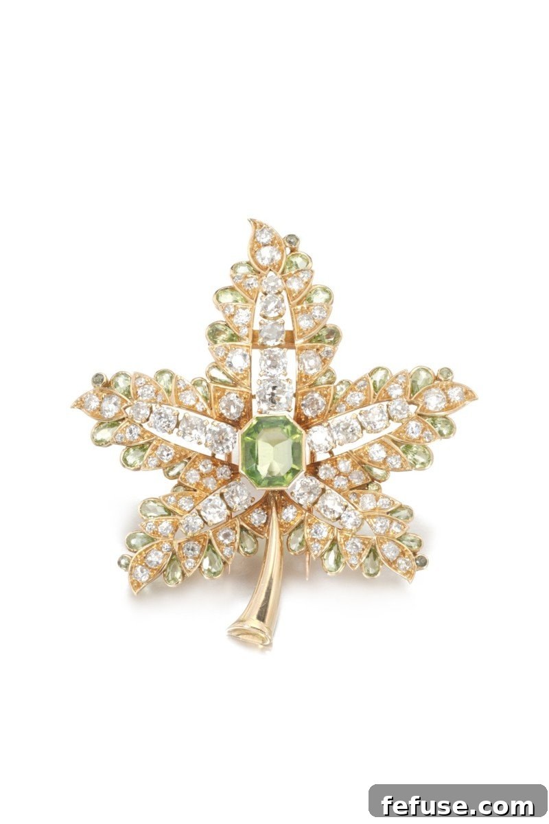 Exceptional Rare Peridot Brooch at Auction 4 René Boivin, Peridot and diamond brooch, detailed view of gemstones
