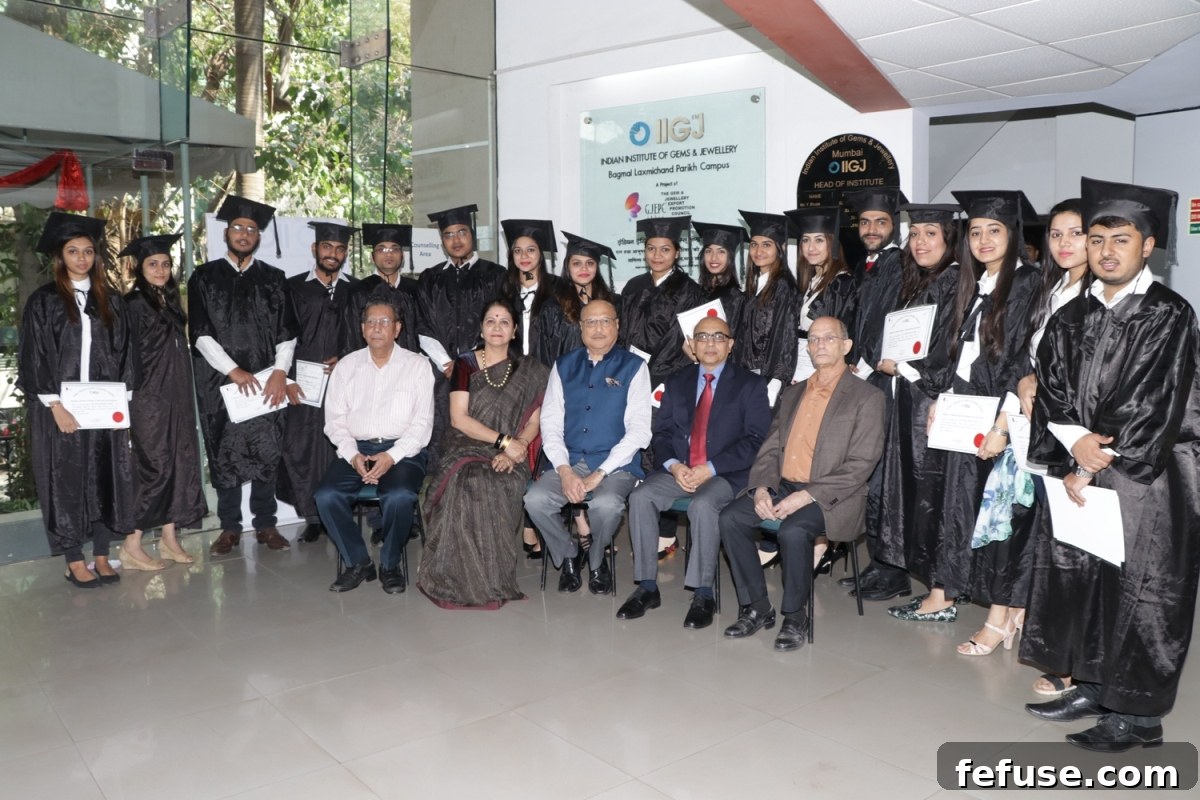 Dignitaries and students sitting together at the IIGJ convocation, including Mr. Nirmalkumar Barmecha, Ms. Namita Pandya, Mr. Premkumar Kothari, Mr. Sanjoy Ghosh, and Dr. R. K. Avasia.