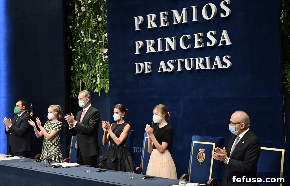 Crown Princess Leonor of Spain, Felipe VI of Spain, Queen Letizia of Spain and Princess Sofia of Spain during the Princesa de Asturias Awards 2021 ceremony at the Campoamor Theater on October 22, 2021 in Oviedo, Spain