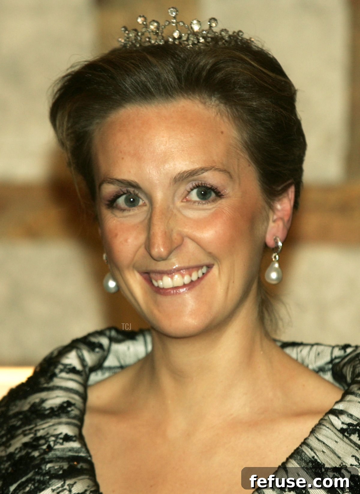 Princess Claire poses before the gala dinner at Laeken Castle October 18, 2005 in Brussels, Belgium