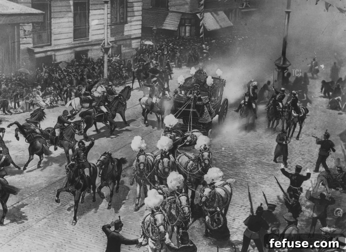 The attempted assassination by bomb explosion at Madrid on the wedding day of King Alfonso XIII and Princess Victoria Eugenie of Battenberg, 31 May 1906 (Hulton Archive/Getty Images)
