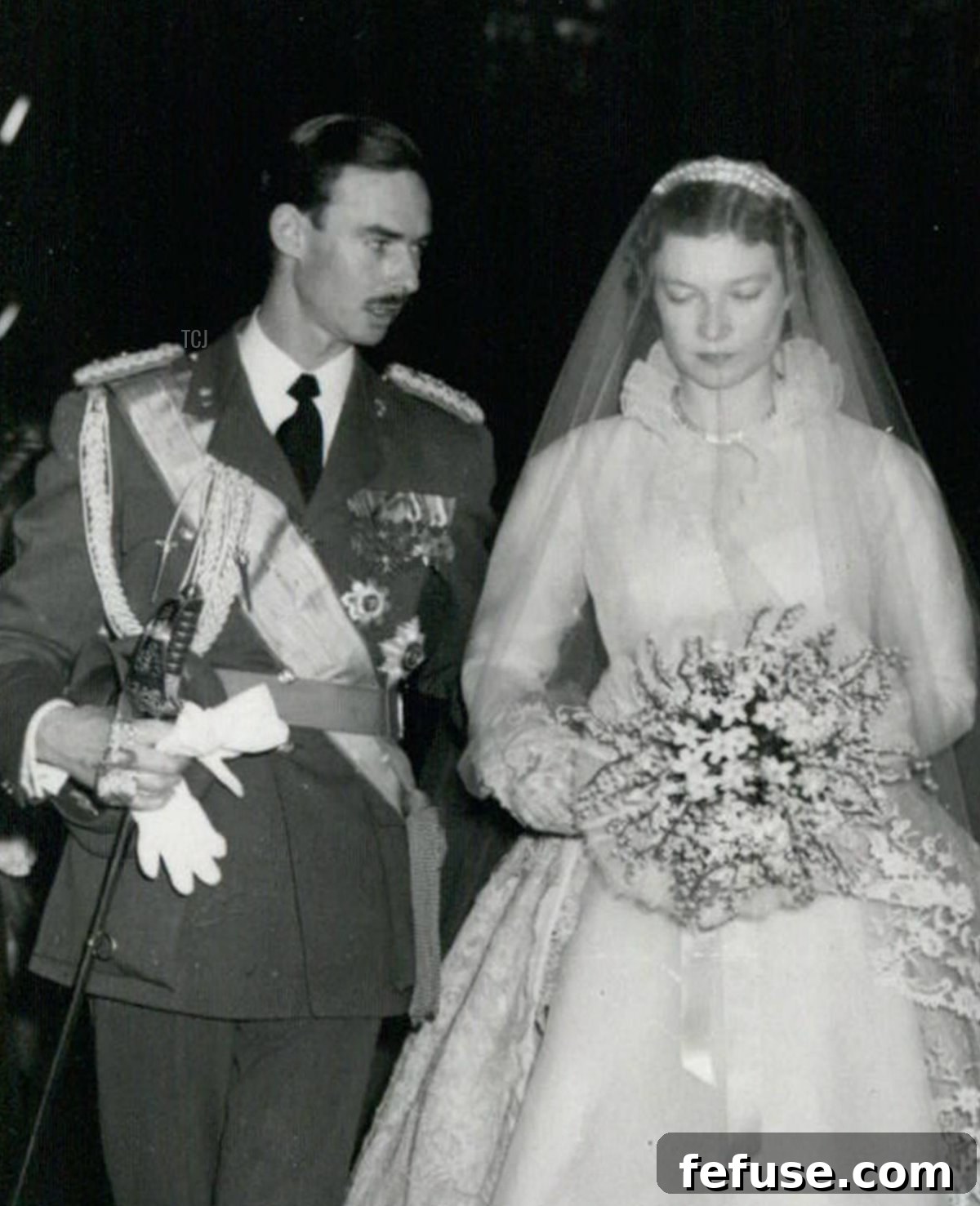 Hereditary Grand Duke Jean of Luxembourg marries Princess Joséphine-Charlotte of Belgium in Luxembourg's cathedral, April 9, 1953 (Keystone Press/Alamy)