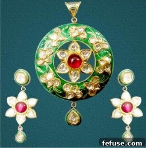 emerald canvas enamel jewelry