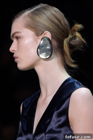 Spring 2018 Paris Fashion Week runway jewelry trends