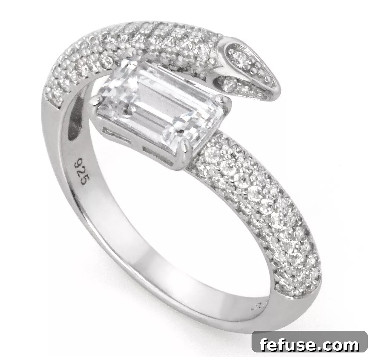 Coiled Elegance: The Eternal Fascination of Snake Jewelry 13 t-19
