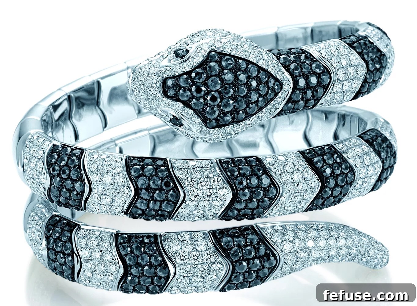Coiled Elegance: The Eternal Fascination of Snake Jewelry 5 t-11