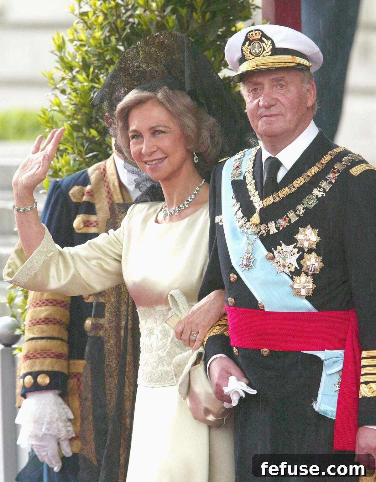 The King and Queen of Spain attend the wedding of the Prince of Asturias and Letizia Ortiz Rocasolano at the Cathedral of Santa Maria la Real de la Almudena in Madrid in May 22, 2004 (Abaca Press/Alamy)