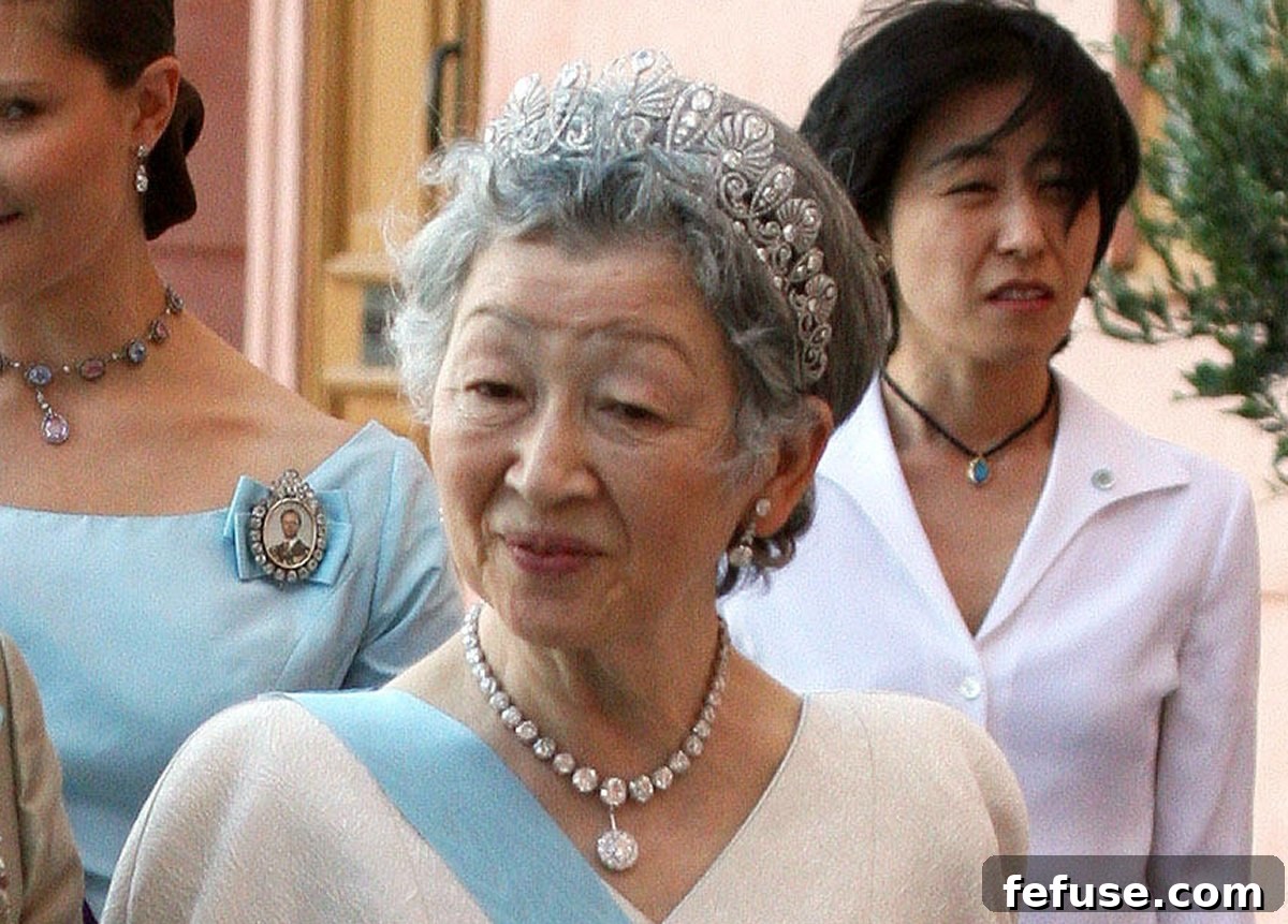 Empress Michiko of Japan attends a banquet at Uppsala Castle in Sweden on May 23, 2007 (Albert Nieboer/DPA Picture Alliance Archive/Alamy)