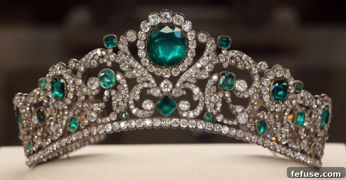The Splendor of French Royal Jewels 4 Emerald and diamond tiara made for the Duchess of Angoulême, on display at the Louvre Museum in Paris, 2016 (Wikimedia Commons)