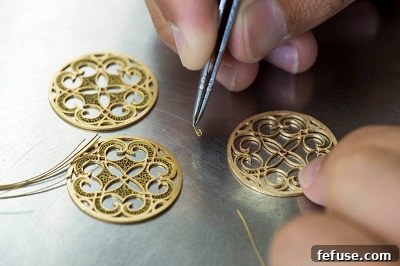 Heritage filigree jewelry maker Eleuterio showcasing intricate designs